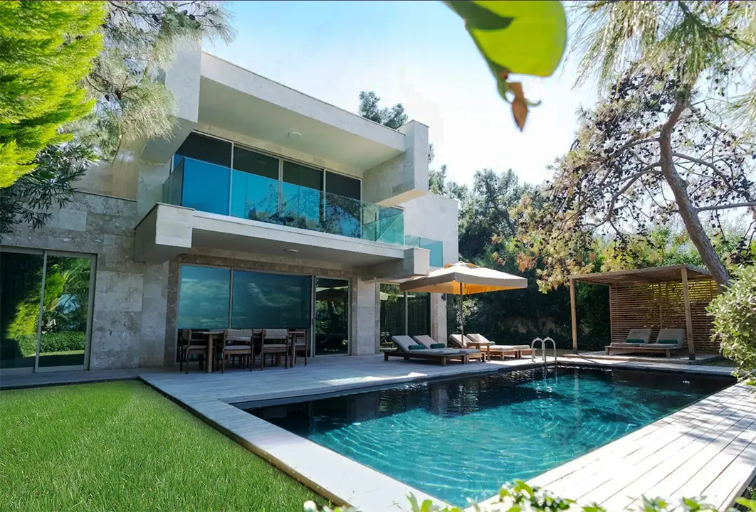 Standart Pool Suite