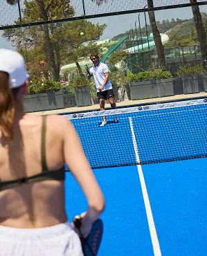 Tenis