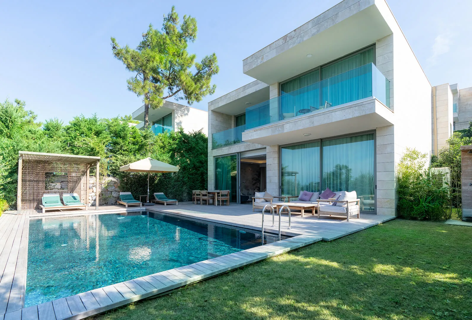 Apollon Villa